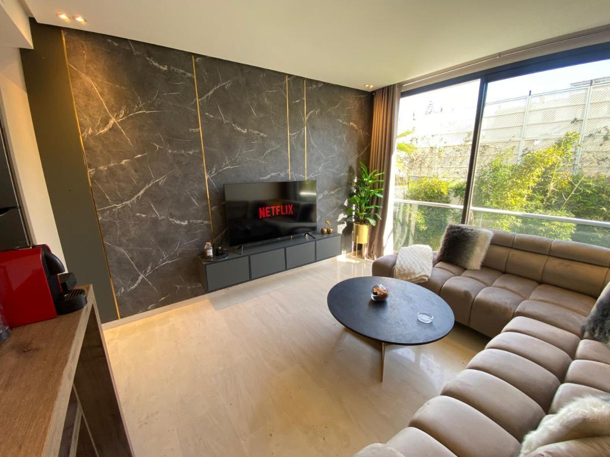 Tres Beau Studio A Ain Diab Casablanca Bagian luar foto
